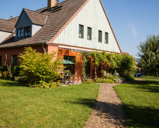 Ferienwohnung Nr. 2 im Bauernhaus, Garten